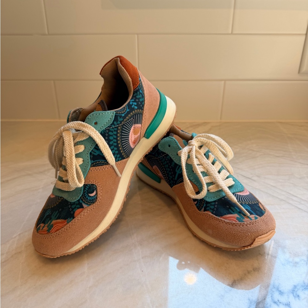 Inkkas Jogger Fashion Sneakers Womens Size 7 Multicolor Socorro Cactus Suede